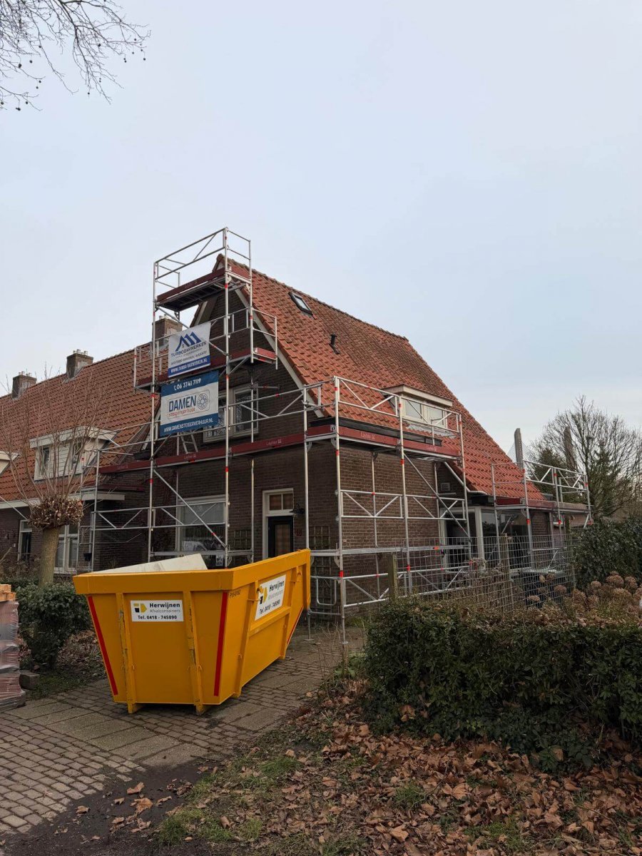 Projectfoto 2 Oranje Pannendak Renovatie in Zaltbommel